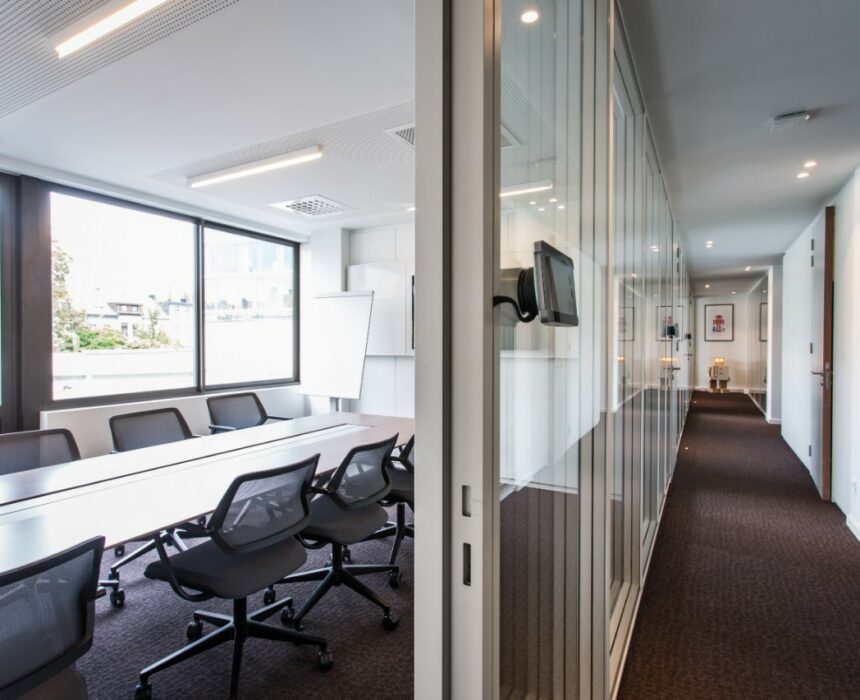 An overview of the Groenplaats meeting room in Greenhouse Antwerp